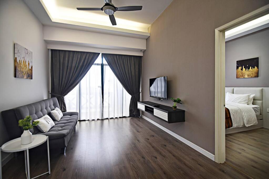 Instay Costa Mahkota Next To Mahkota Parade Malacca Extérieur photo